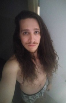 Sex seznamka, On hledá jeho - Sub, pasiv, bi, slave, foot, 26 let, kraj: Plzeňský