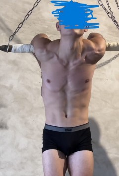 Sex seznamka, On hledá jeho - s/m pro mladé kluky, 39 let, kraj: Jihomoravský