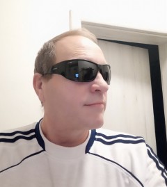 Sex seznamka, On hledá ji - Čertík bertik, 60 let, Hradec Králové