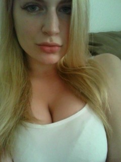 Sex seznamka, Ona hledá jeho - Perverzní slečna, 39 let, Okres:Benešov