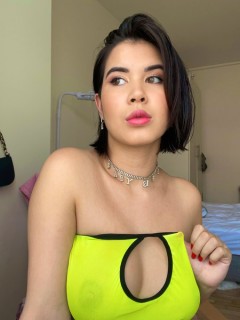 Sex seznamka, Ona hledá jeho - Disponible à +4915511826974, 28 let, Usti