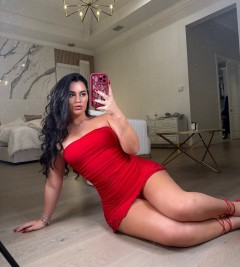 Sex seznamka, Ona hledá ji - Jsem nyní k dispozici, 25 let, Hradec kralove