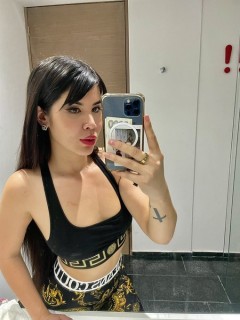 Sex seznamka, Ona hledá jeho - Disponible à +4915511826974, 28 let, Doksy