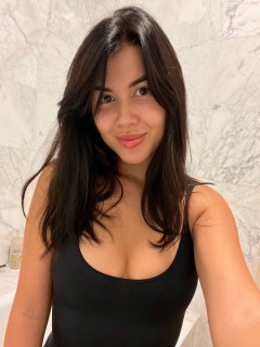 Sex seznamka, Ona hledá jeho - Disponible à +4915511826974, 28 let, Mezibori